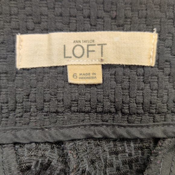 Ann Taylor LOFT Black The Rivera Shorts - Picture 3 of 3